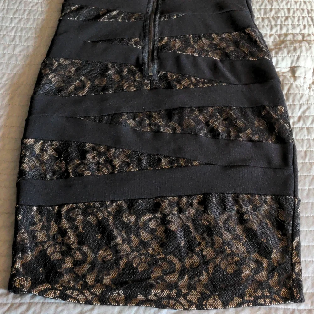 *SOLD*Torrid Black & Nude Lace Layered Bodycon Mini Dress - Picture 8 of 15